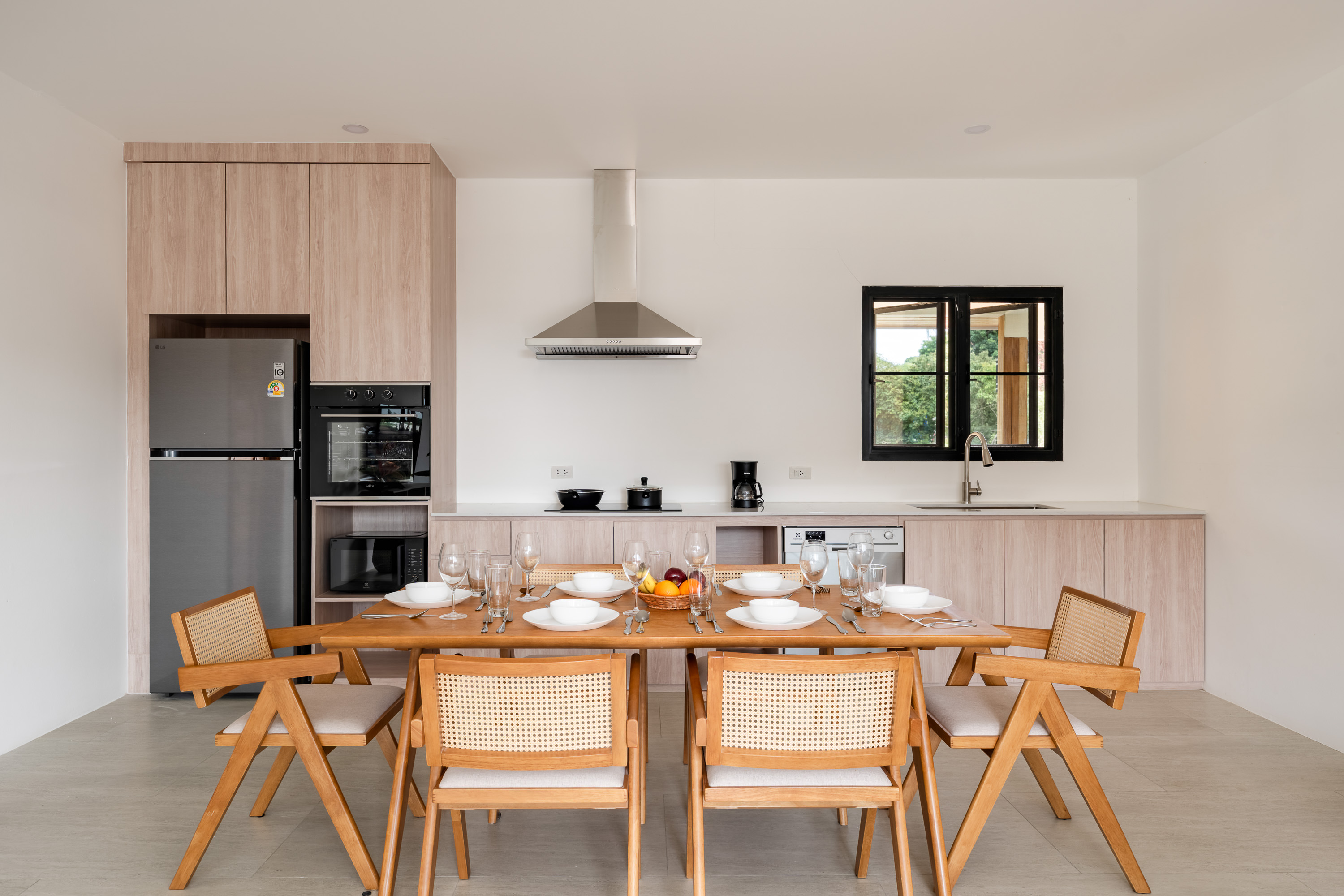 Tropical living area with garden views in N28 The Garden Villa, Bo Put